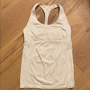 Racerback tank Lululemon. Size 6